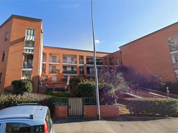 Bilocale con terrazza e garage a Sesto Fiorentino